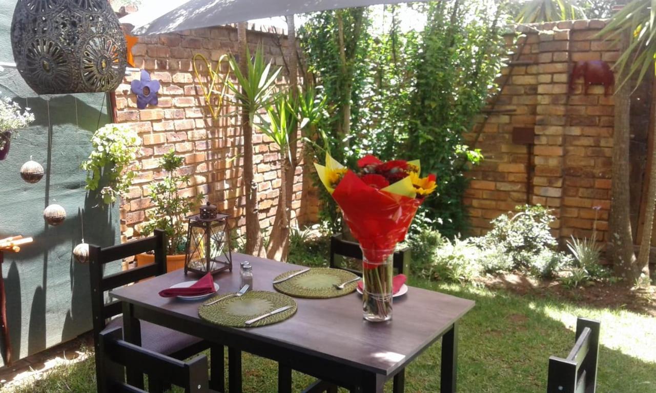The Lazy Grape Guest Lodge & Spa Benoni Kültér fotó