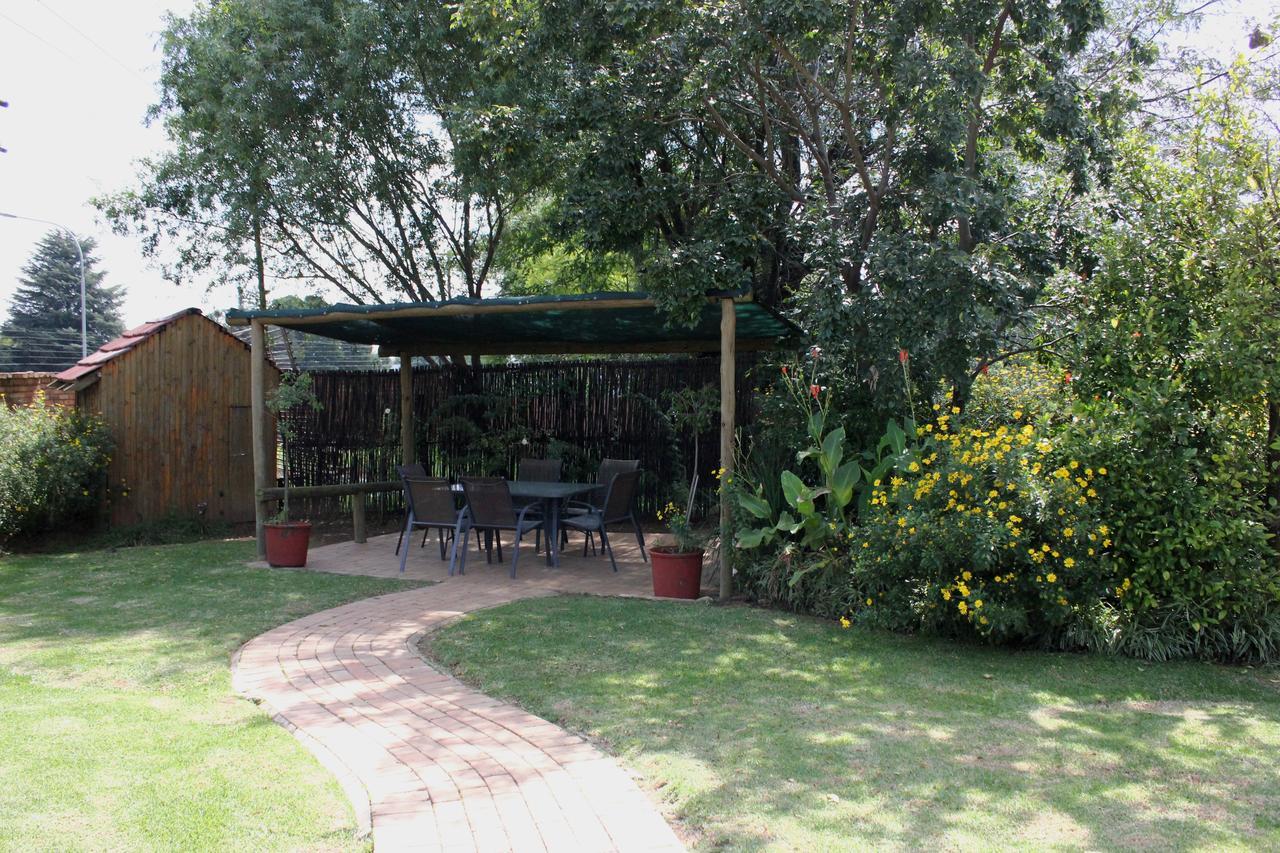 The Lazy Grape Guest Lodge & Spa Benoni Kültér fotó