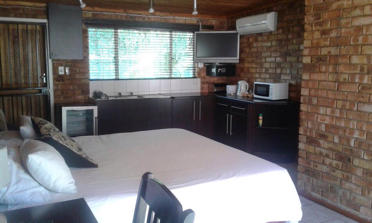 The Lazy Grape Guest Lodge & Spa Benoni Kültér fotó