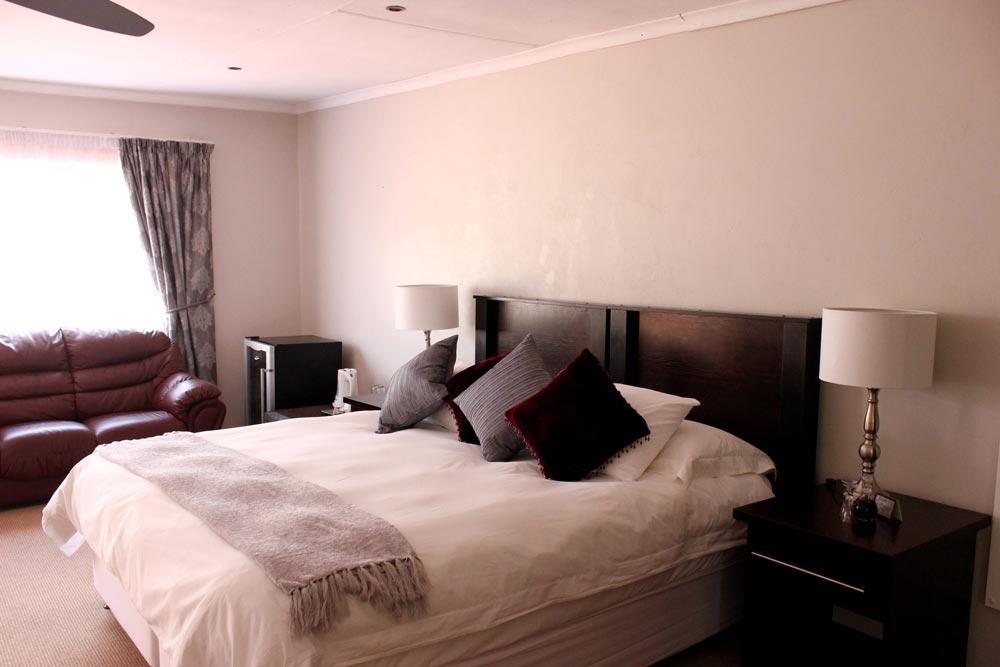 The Lazy Grape Guest Lodge & Spa Benoni Kültér fotó