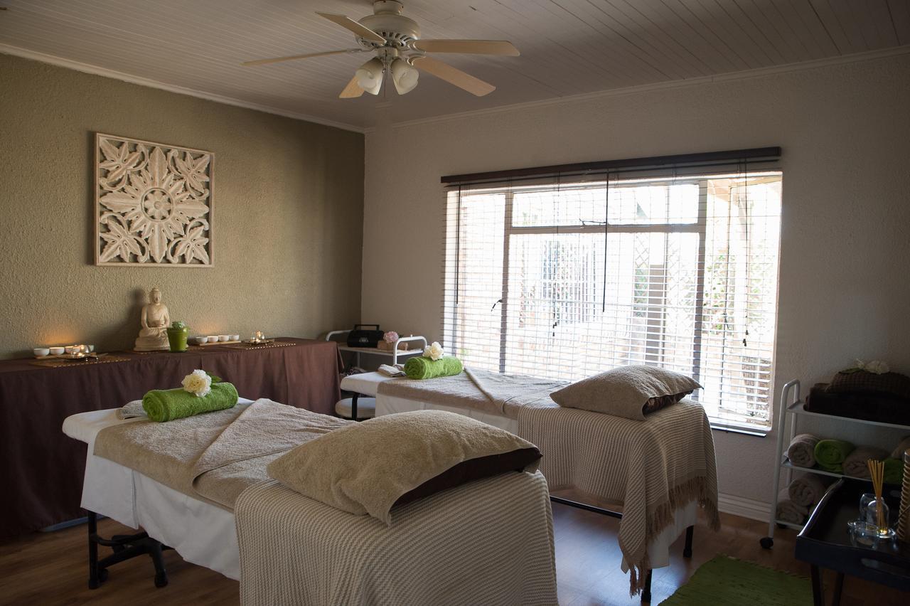 The Lazy Grape Guest Lodge & Spa Benoni Kültér fotó